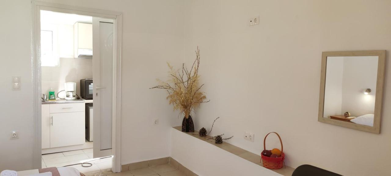 Platia *