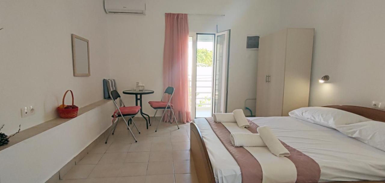 Platia * Matala